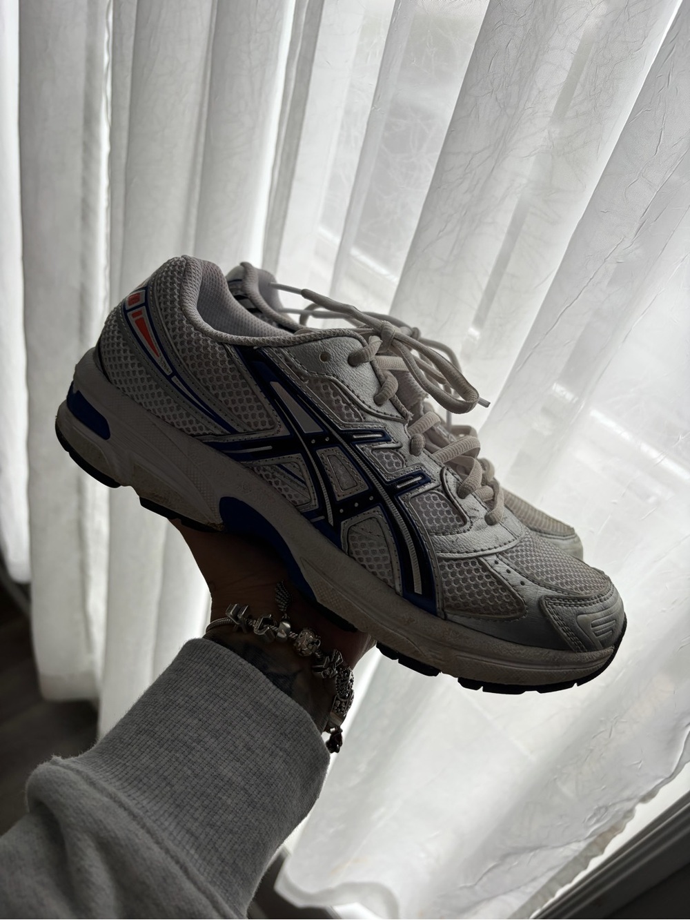 Kids asics